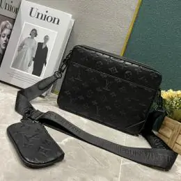 louis vuitton aaa homme mini sac a main s_113a302